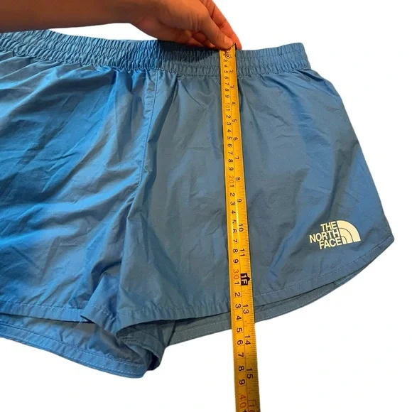 The North Face Limitless Run Short Womens - Optic Blue Size Medium/Regular - Picture 5 of 8